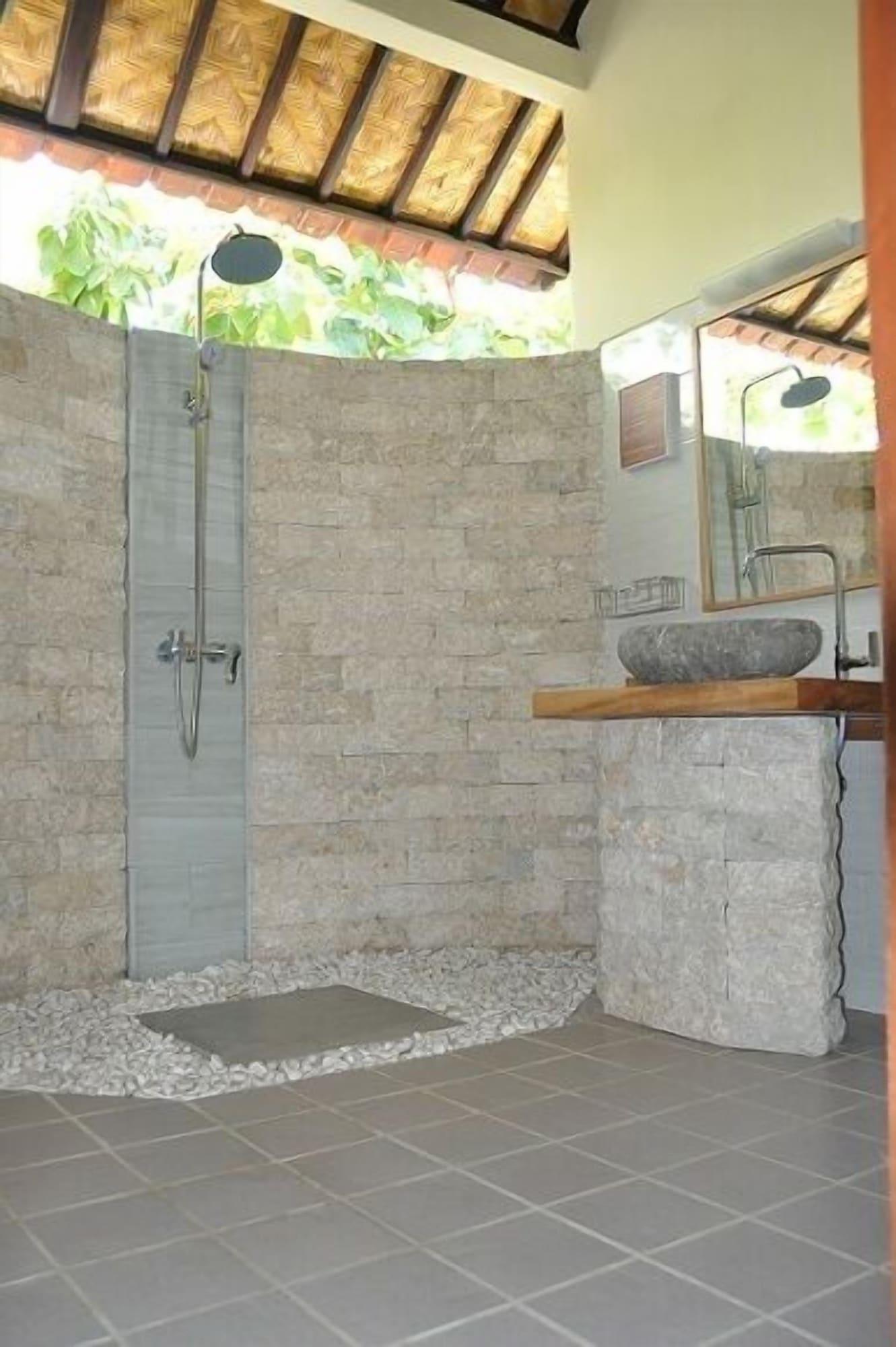 Ocean Sun Dive Resort Tulamben Esterno foto