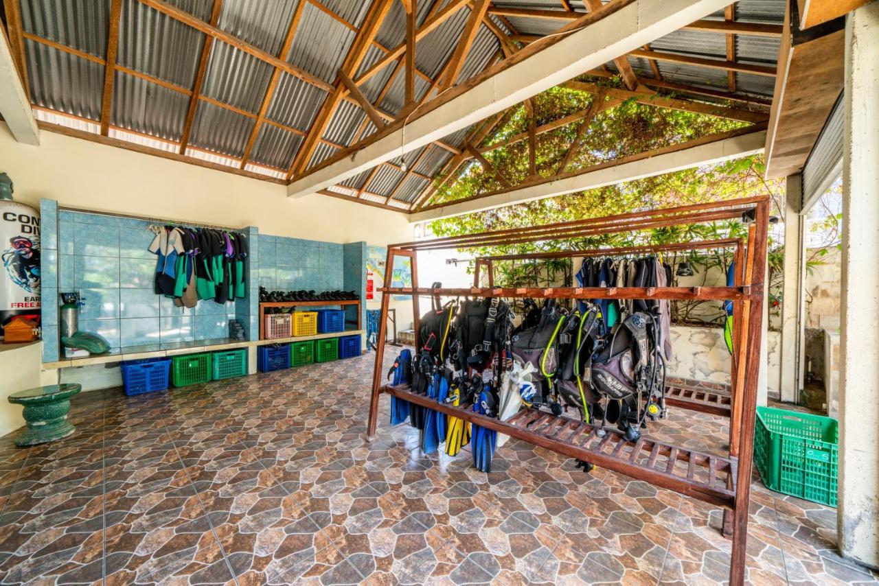 Ocean Sun Dive Resort Tulamben Esterno foto